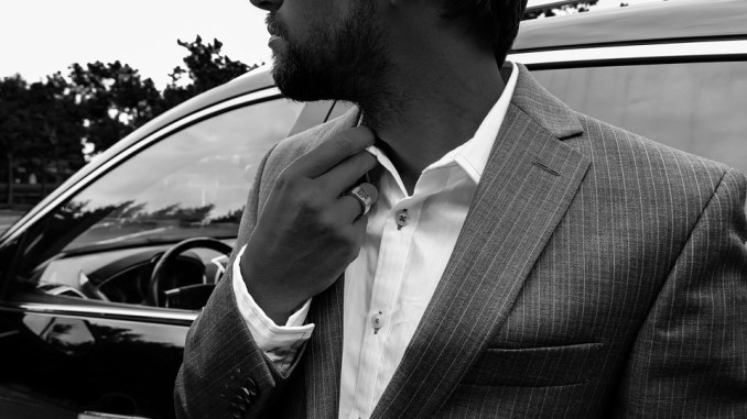 man-916498_960_720